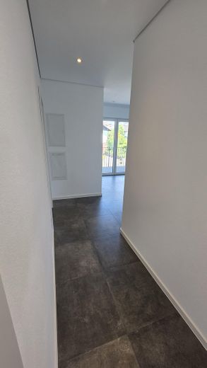 Appartamento mansardato di 2,5 locali – 2te Loggia zur anderen Seite