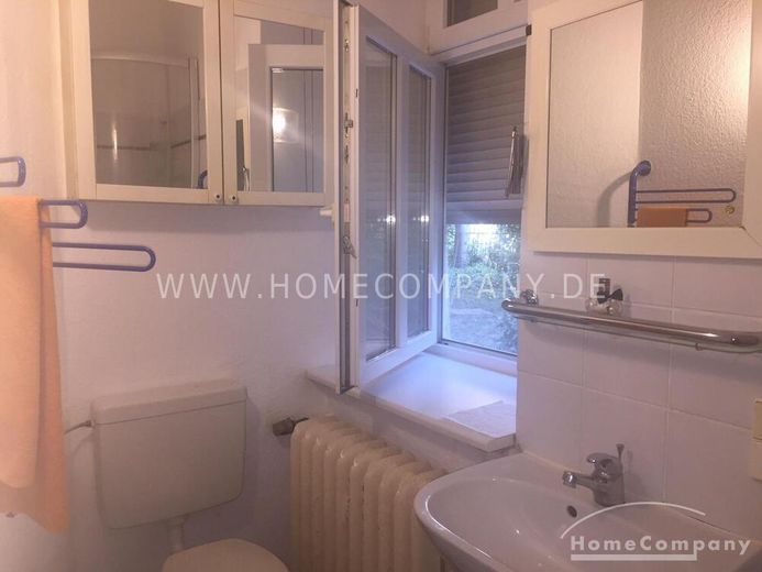 Modern 2-room apartment in Charlottenburg Berlin, furnished – 5f801f72446ca6130e7c9451720afd2bc8295d2b.jpg