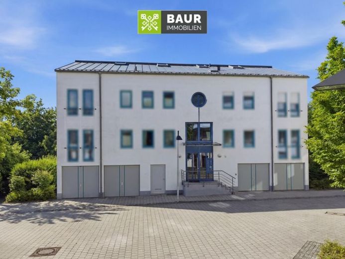 360° | Stilvoll wohnen auf zwei Ebenen – Maisonette mit Balkon & Einzelgarage – Foto 1