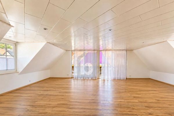 GENİŞ DOĞU BALKONLU 5 ODALI DUBLEKS DAİRE