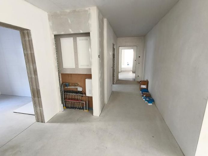 4 Zi. Wohnung (Nr. 3) im EG mit Balkon – Diele Bild 2