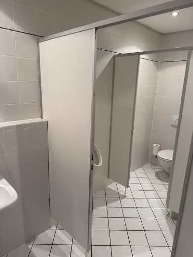 Repräsentative EG Bürofläche in gepflegtem Bürohaus – WC H 