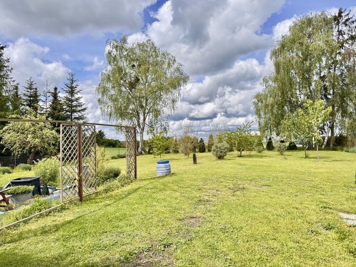 HORN IMMOBILIEN ++ geschmackvoll renoviertes Einfamilienhaus in Pampow bei Löcknitz. – Garten