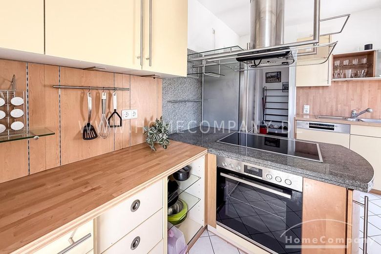 22801 HomeCompany Dresden Möbliert/Furnished 3-Zimmer Maisonette Wohnung in Dresden-Striesen mit Balkon max. 3 Personen – 02f6bda19dc8c3b50d0aafbb0d113da233a68373.jpg