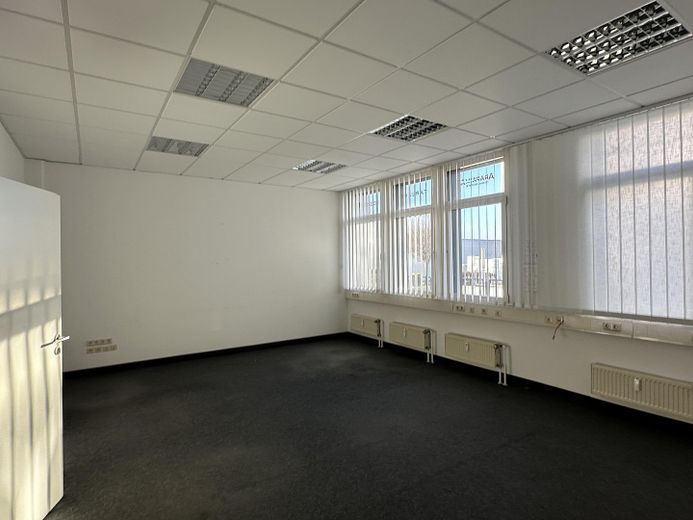 Büroraum 3 / Mehrfachplätze