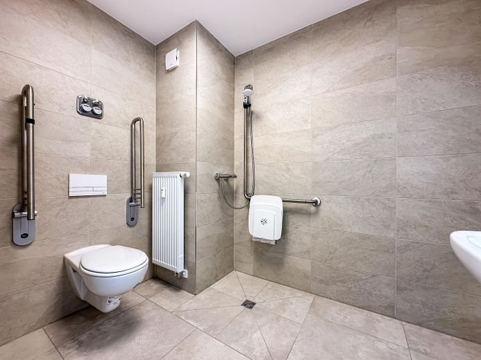 36 m² Komfort - Barrierearmes Apartment mit separatem Schlafzimmer & Aufzug – Foto 6