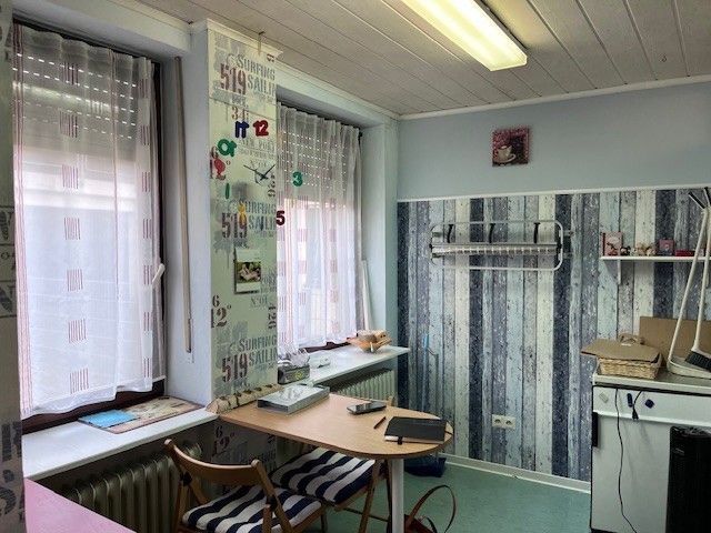 Praxis für Fußpflege,Podologie      z u    v e r m i e t e n      in Sternenfels (Physio, Arzt, Friseur, Barber) – Aufenthaltsraum
