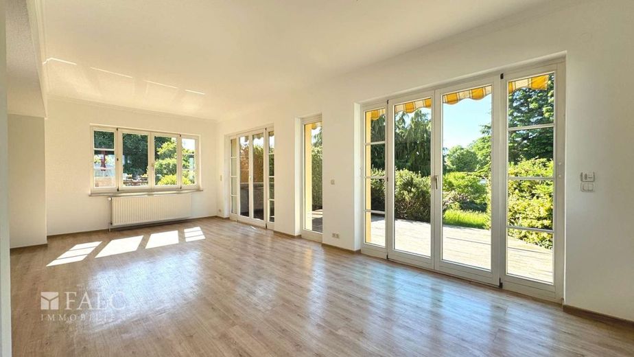 ***Ihr neues Zuhause - Einfamilienhaus mit Kamin, Sauna &amp; schönen Gartenbereich*** – Essbereich