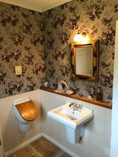 Landhaus "Rose Garden" direkt vor Sylt zu verkaufen! – Gästebad EG