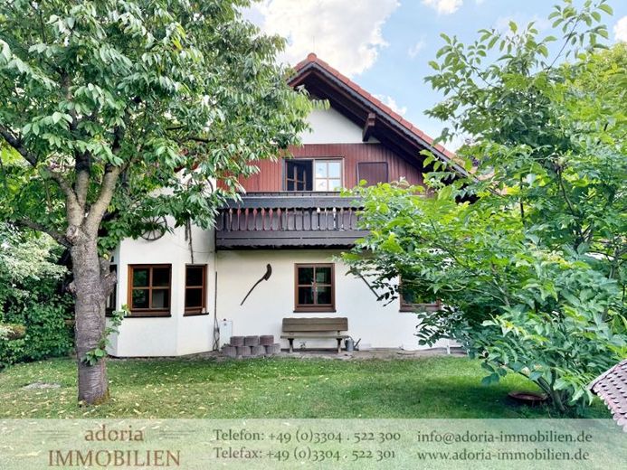 * Komfortables Landleben in Großstadtnähe * Großzügiges Einfamilienhaus in Feldrandlage * – Foto 1