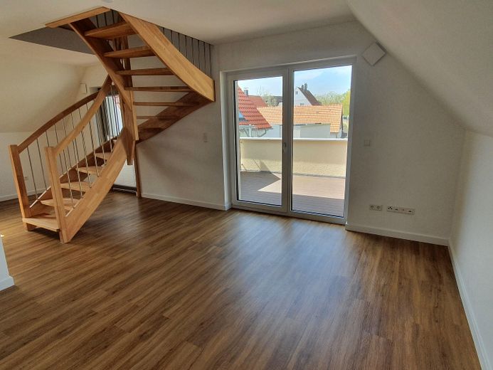 Splendido appartamento attico nel cuore di Hofgeismar – Wohn-/ Essbereich 