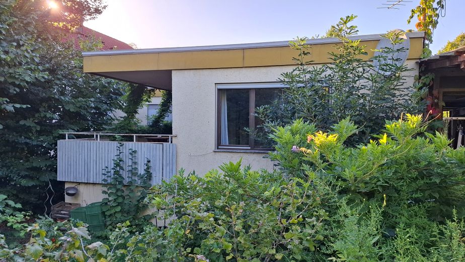 Parterowy dom z płaskim dachem Sternweg 4 – Zdjęcie 3