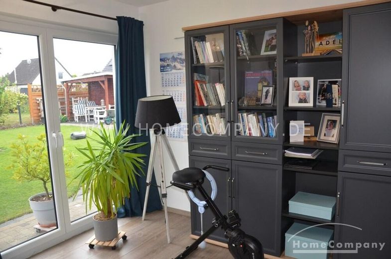 Casa molto bella e confortevole con giardino, terreno di circa 800 mq e doppio posto auto coperto – 353bec2bbf9fff6f88554dd988272cd1622d803a.jpg