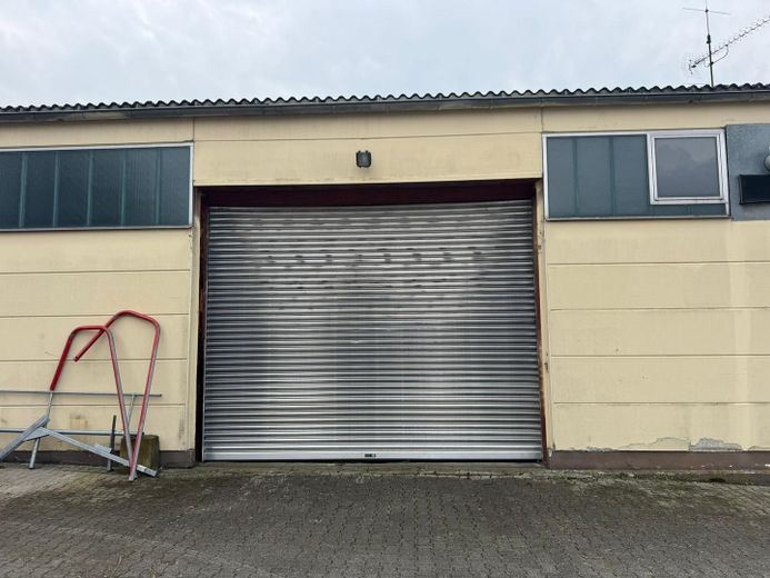 Große Halle Seitentor