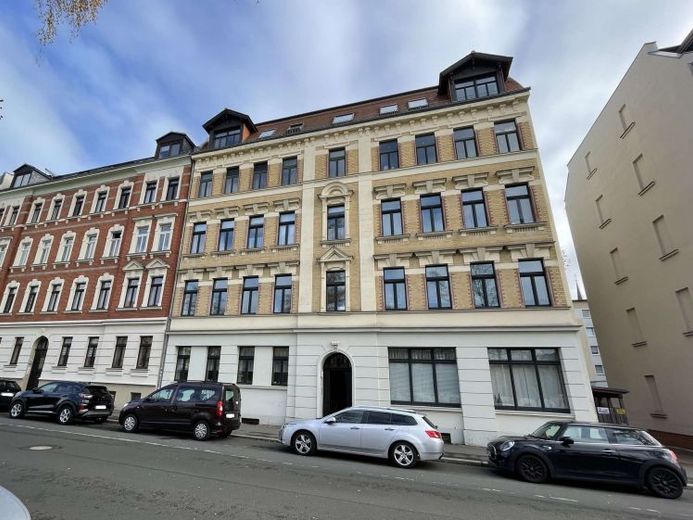 Charmante 2-Zimmer-Wohnung in kernsaniertem Jugendstilhaus – Kapitalanlage in Leipzig-Möckern – Foto 1