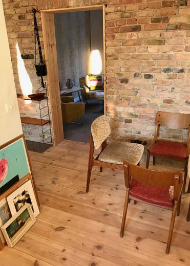 Wohnung mit Charm zentral in Berlin 2. Obergeschoss sofort verfügbar – Wohn-Raum2