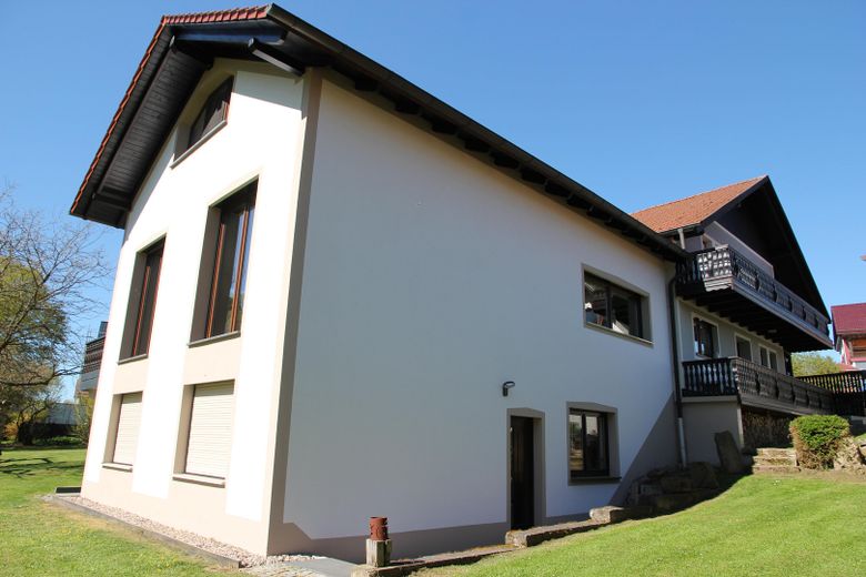 Mehrgenerationen - Hof mit 4 separaten Wohnungen – Wohnung 238 m² Bj. 2010