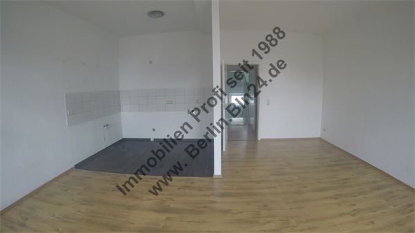 Wohnung- mieten- -ruhig schlafen Innenhof- Mietwohnung – G0030068