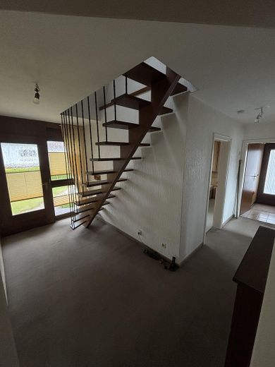 solides Einfamilienhaus an der Elbe – Foto 7