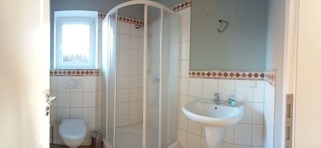 Przestronny i przyjazny rodzinie dom – Foto 10