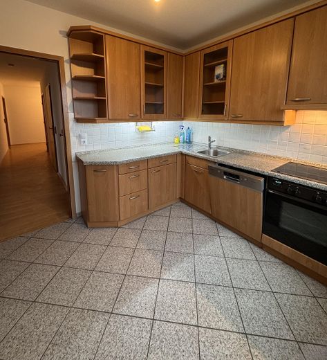Moderne 3-Zimmer Wohnung mit Balkon im 10. OG in Köln-Eil (Porz) – Küche
