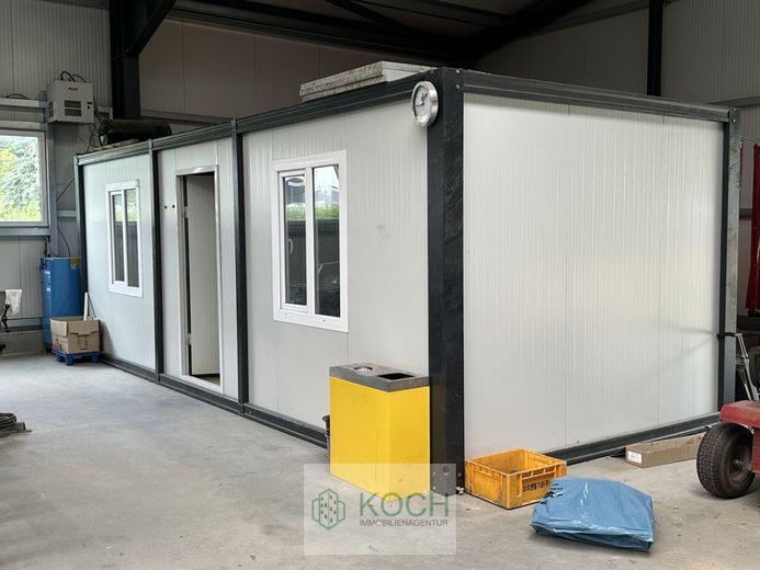 Moderne, beheizbare Halle für Produktion/Lage im Gewerbegebiet Loxstedt – Bürocontainer