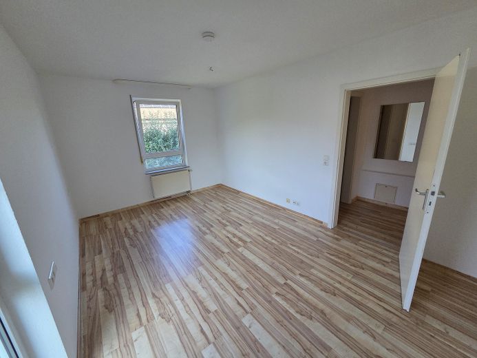 !!!PROVISIONSFREIE!!! Wohnung mit 4 Zimmern in ruhiger Lage zu verkaufen – Foto 8