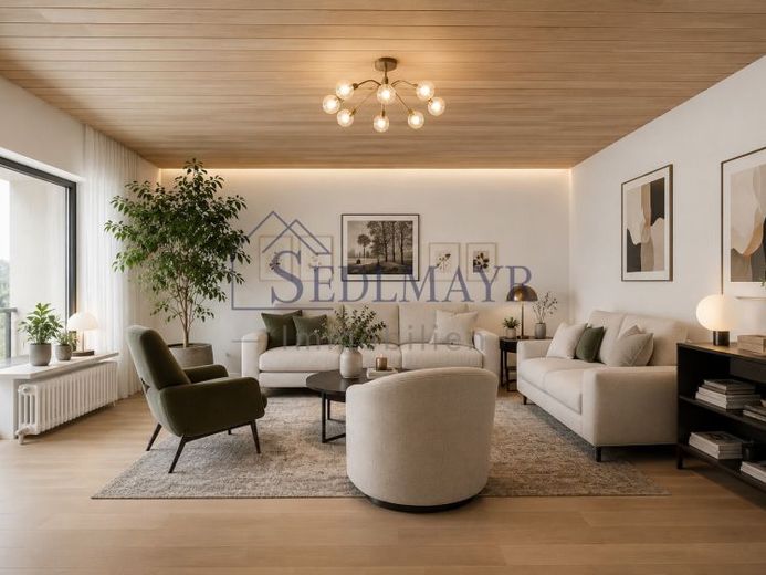 FOR SALE: Family happiness with far-reaching views – Well-maintained 4-room apartment in a quiet, green location – Photo 1