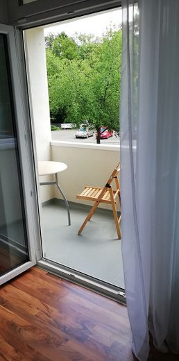 Fully equipped apartment, central city location near the hospital, immediately available, private sale – Foto 7