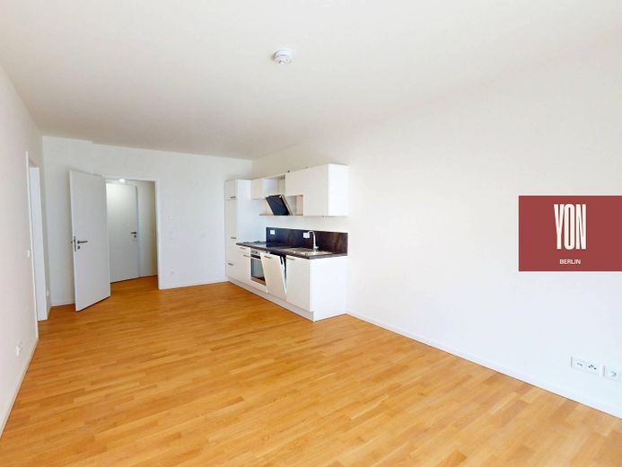 YON BERLIN - Moderne 2-Zimmer-Neubauwohnung mit EBK und sonnigem BALKON in Berlin-Friedenau – Ansicht IV: Wohn- und Esszimm…