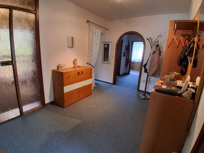 Diele mit Garderobe