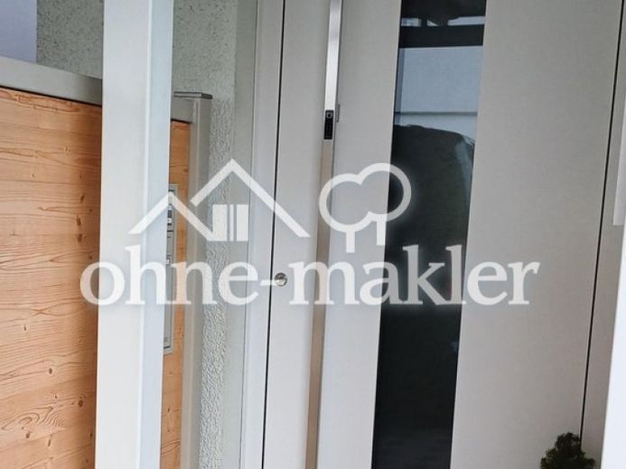 Casa a schiera centrale di alta qualità con 6,5 locali, impianto fotovoltaico e molti dettagli speciali – Foto 1