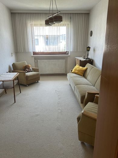 Bielefeld-Theesen’de özel sahibinden, komisyonsuz sıra ev! Popüler konumda bolca alan – Zimmer im 1.OG