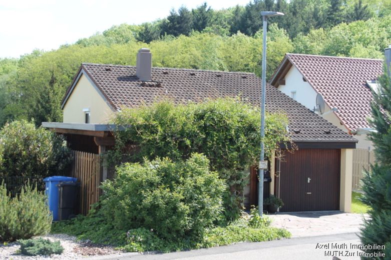 Straßenansicht