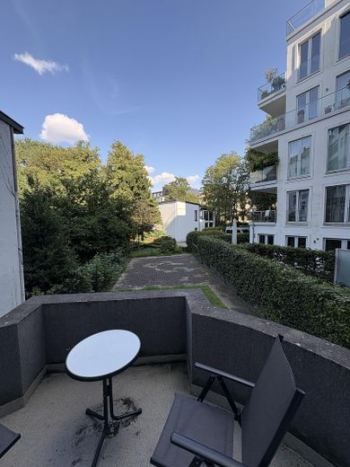 Exklusiv möblierte 2-Zimmer-Wohnung mit sonniger Terrasse in Bestlage an der Außenalster – Foto 7