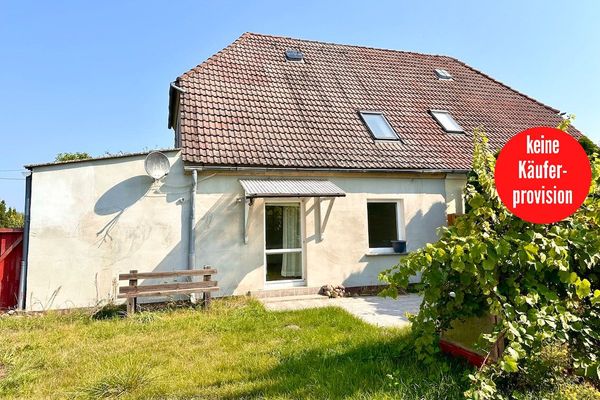 HORN IMMOBILIEN ++ ZAREZERWOWANE++Dom bliźniaczy koło Penkun na dużej działce w spokojnej okolicy