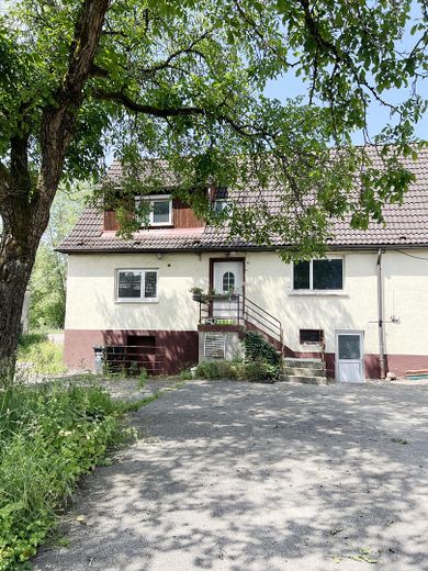 Gebäudevorderseite