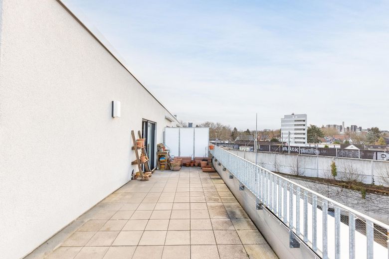 Attico  66 m² terrazza | cucina attrezzata | nuova costruzione (KfW 35 – costi accessori contenuti) – Foto 18