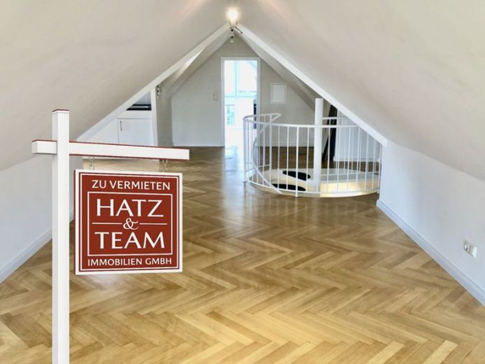 Gemütliche Dachgeschosswohnung in Salzweg! – Foto 1