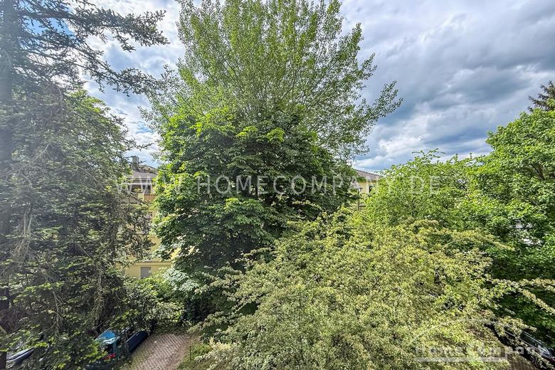 27458 HomeCompany Dresden Möbliert/Furnished 2-Zimmer-Wohnung in Dresden-Pieschen mit Balkon max. 2 Personen – 18553a1121b3374e57d82074b757887450856744.jpg