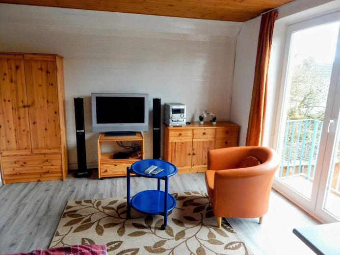 Elmshorn’da çok yönlü tek veya iki ailelik ev – Aile, home office veya kısmi kiralama için alan! – Kinderzimmer OG