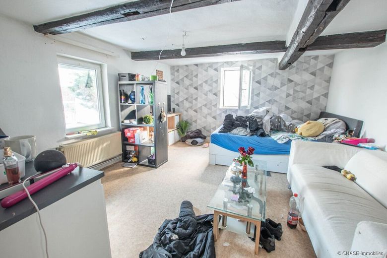 2x Einfamilienhäuser mit Entwicklungspotenzial - Teilvermietete Kapitalanlage in Rollshausen! – Haus 1 Kinderzimmer OG 2