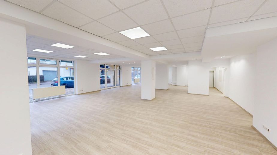 Kernsanierte Praxis-/Bürofläche | 224 m² | teilbar ab ca. 19 m2| sofort verfügbar – Foto 8