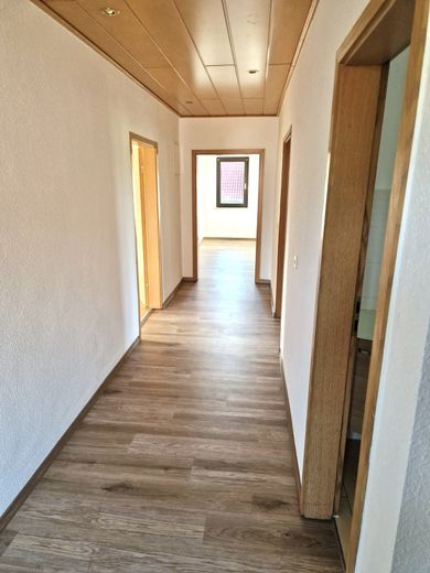 Dermbach, Wohnhs. + Gewerbe – Foto 18