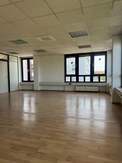schöne helle Büroflächen Büro Buero 50-500 QM in zentraler Lage mit Parkplätzen und Aufzug – Foto 5