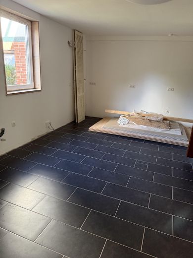 Sanierte 3-Zimmerwohnung mit Altbaucharme – Küche