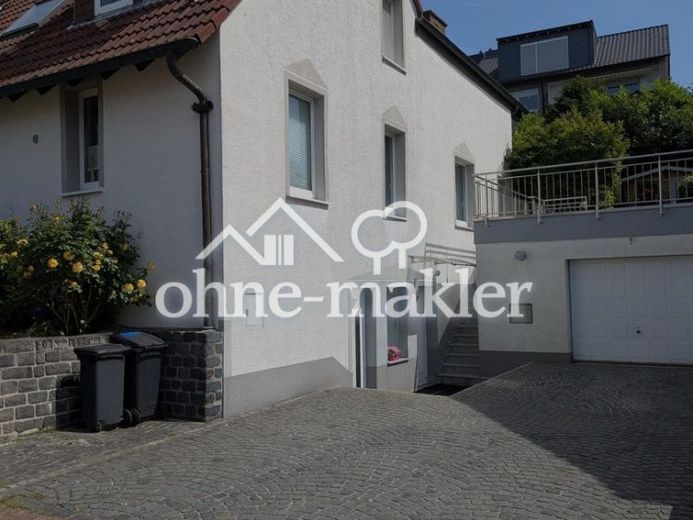 Detached house with approx. 198 m² living/useful area in Bochum-Stiepel, without commission – Foto 1