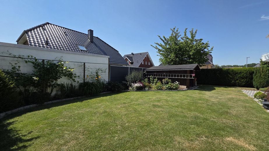 Élégante maison individuelle avec logement indépendant – Garten