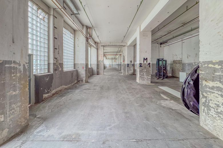 ALMACÉN – 460 m² – TRANSITABLE – ¡IDEAL PARA EMPRESAS ARTESANALES! – PLAZA OPCIONAL – SERVICIO DE SEGURIDAD – Lagerfläche - 460 m² - Foto 1