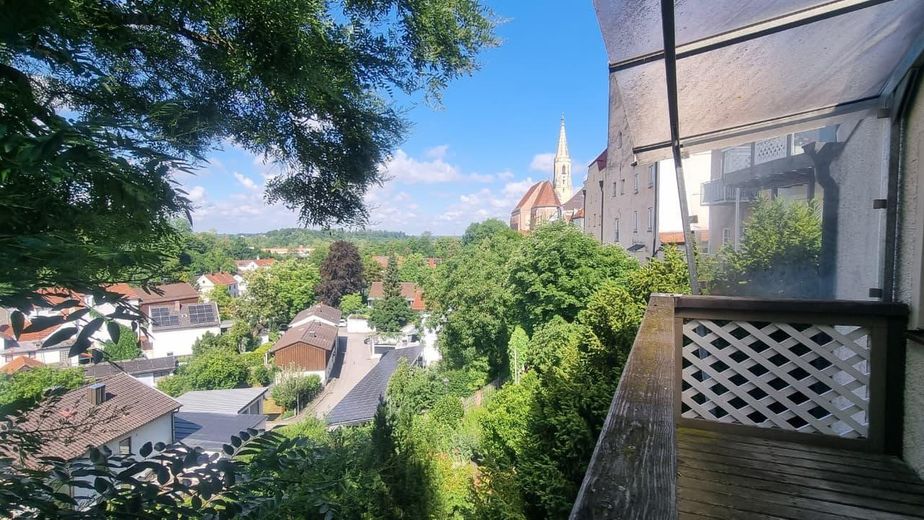 Sehr schöne, ruhige Wohnung in Top-Lage – Blick vom Balkon